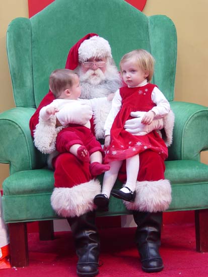 lc-12-16-mall-santa-2