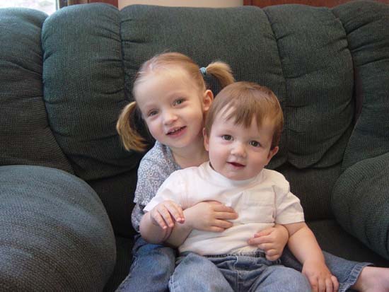 je-05-29-two-cuties